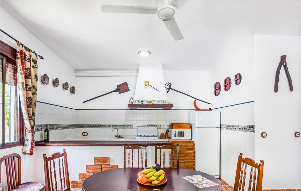 3 Bedroom Awesome Home In Rute Εξωτερικό φωτογραφία