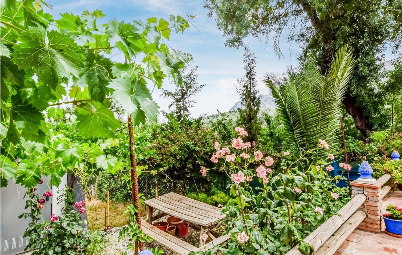 3 Bedroom Awesome Home In Rute Εξωτερικό φωτογραφία